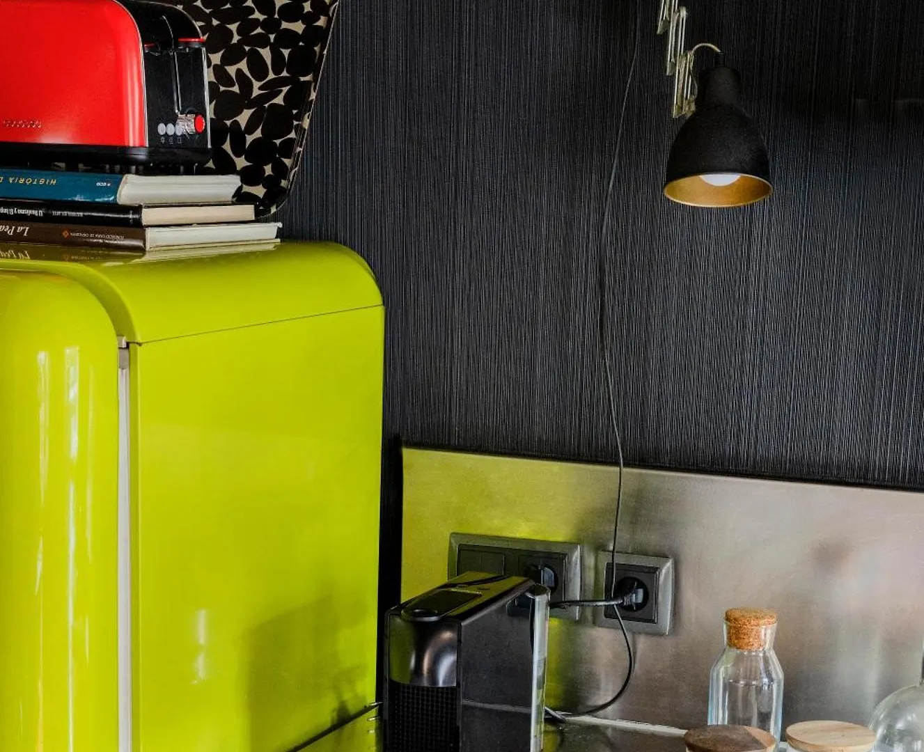 Artsy-Stylish Apartment In The Heart Of Barselona